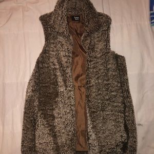 Sherpa Vest